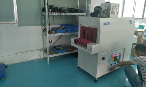 电子产品、照明器具、电子显示屏的安装包装热收缩效果